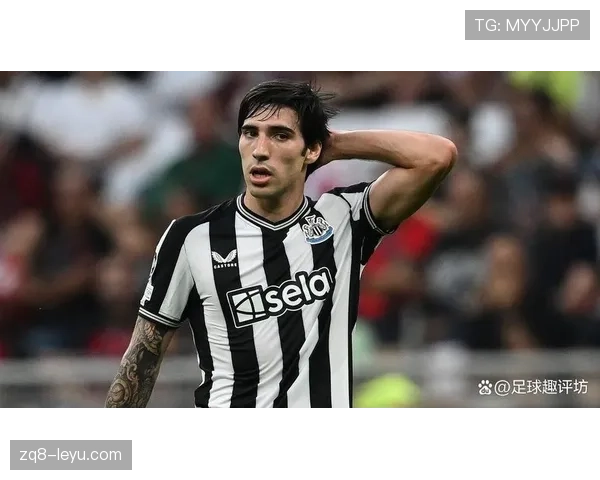 托纳利拦截数据亮眼，中场防守表现引关注