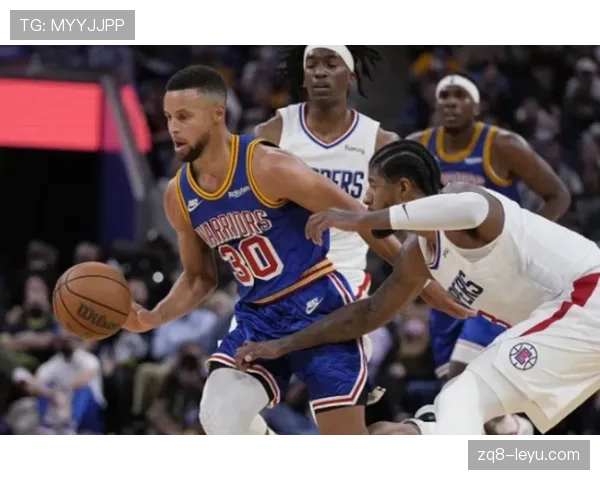 历史性逆转!XX队绝境翻盘书写冠军传奇