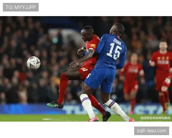 切尔西中场功能重叠致节奏问题，攻防转换效率受限